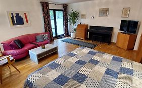 Grosszuegige Wohnung Mit Terrasse Wuerzburg, Zell