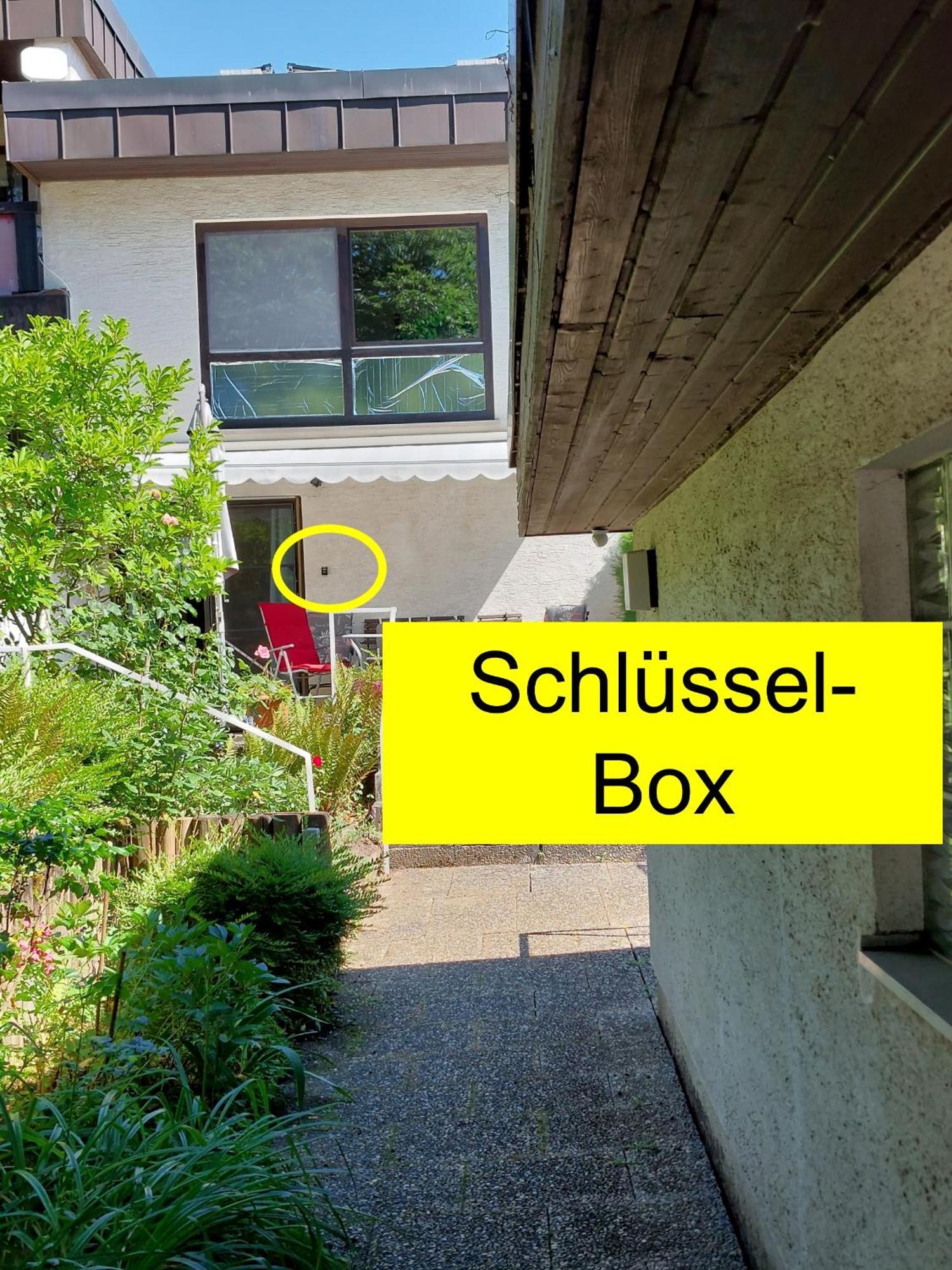 Grosszuegige Wohnung Mit Terrasse Wuerzburg, Zell Zell am Main Esterno foto